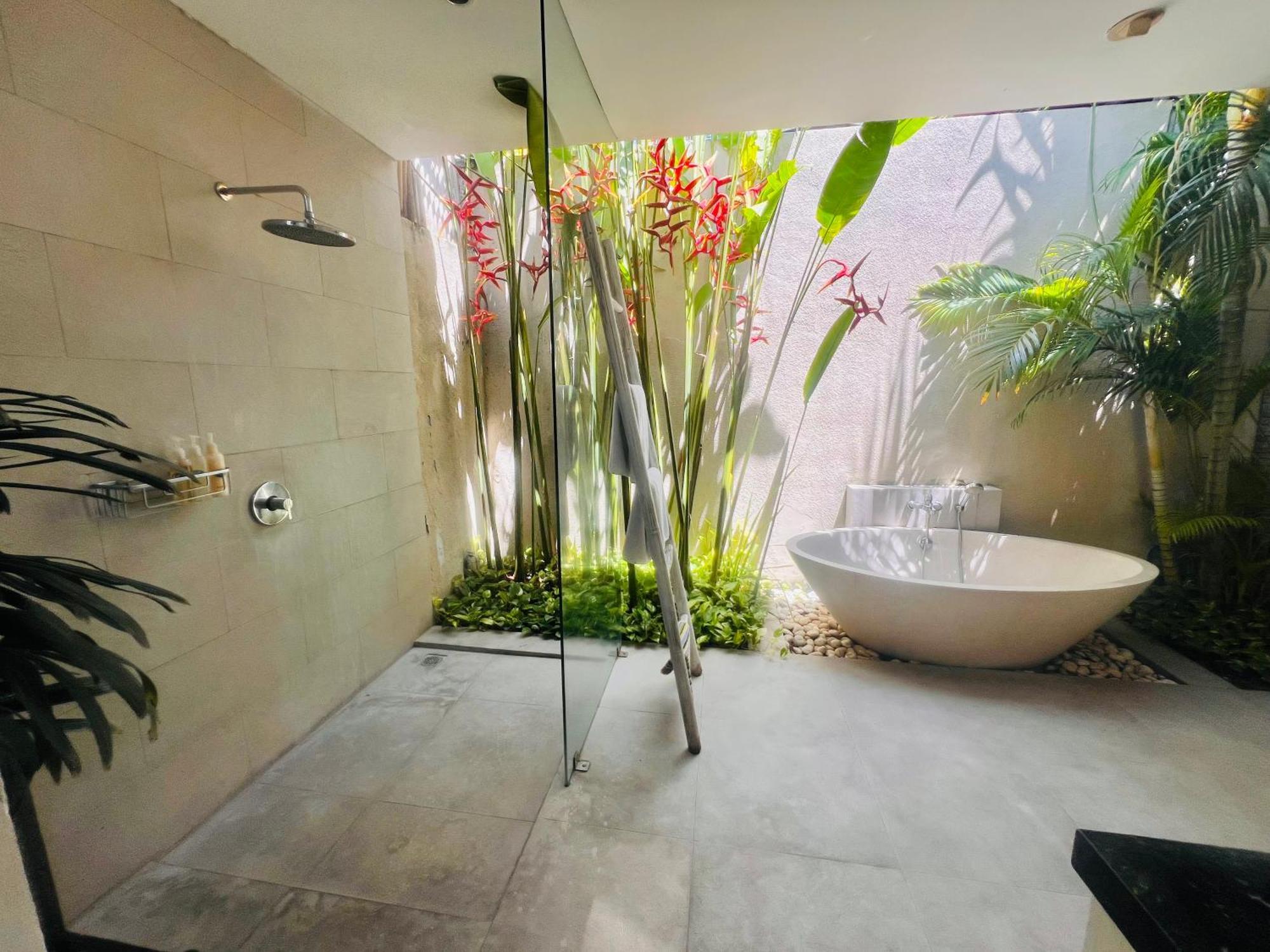 Ley By Best Deals Asia Hospitality Villa